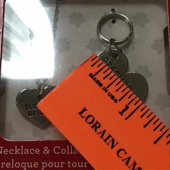 Pet&Me Silver Heart Love My Rescue Necklace & Collar Charm Set NWT - Picture 8 of 10